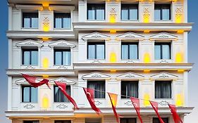 The Kuelsuemz Hotel